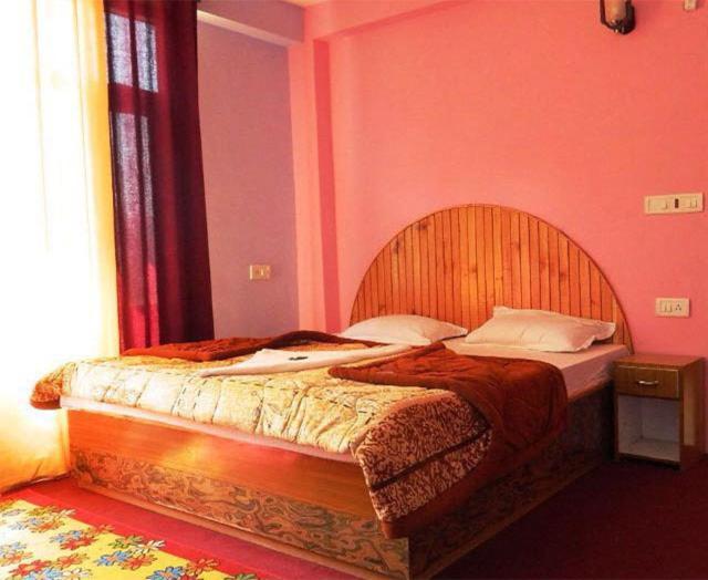 Hotel Kingston Manali  Exterior photo