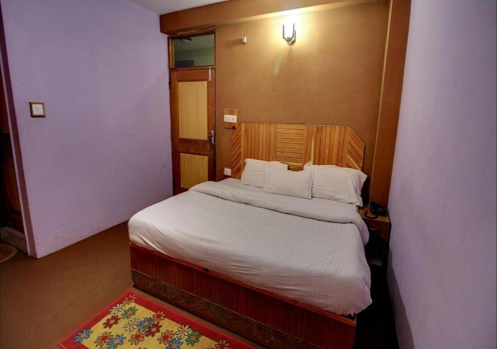 Hotel Kingston Manali  Exterior photo